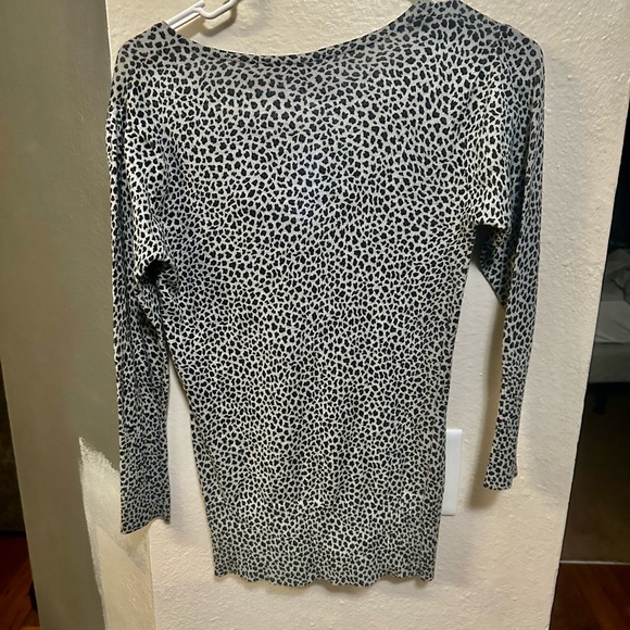 NWT Charlotte boutique Cheetah Print Black & Grey button up cardigan. - Picture 4 of 4